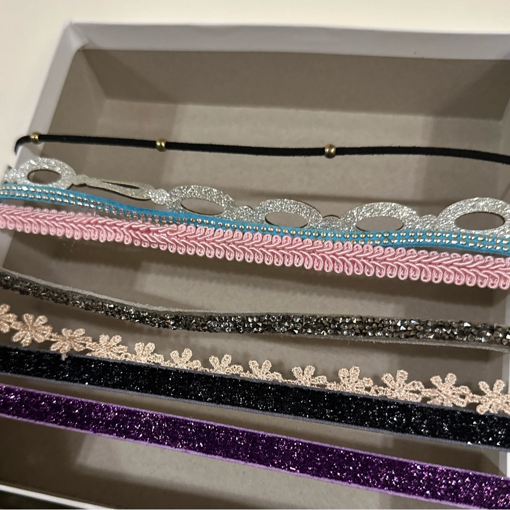 Set of 8 headbands - sparkly, glitter, black, lace